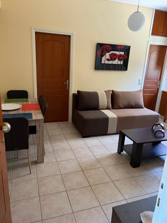 קלמאטה Bessis Apartments מראה חיצוני תמונה